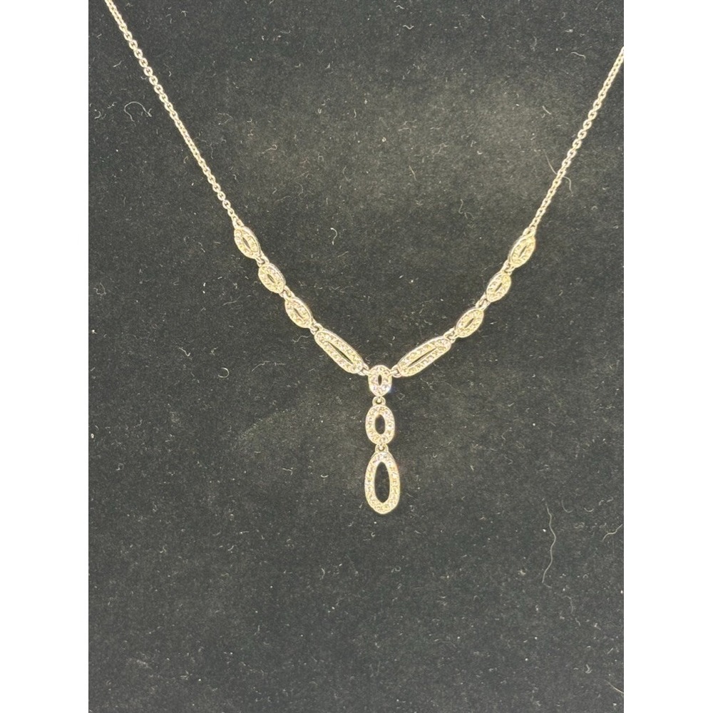 Necklace Silver Tone Rhinestone Dainty‎ Elegant Drop Design